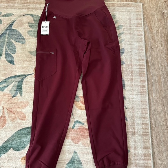 Figs Zamora Maternity Pant - Picture 3 of 3